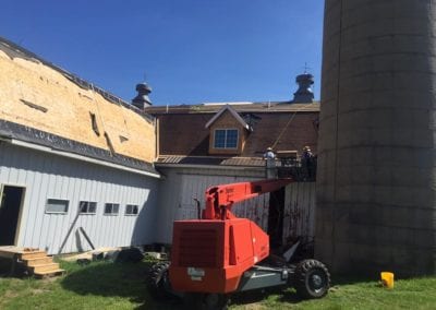 roofers-in-barn-siding-roofing